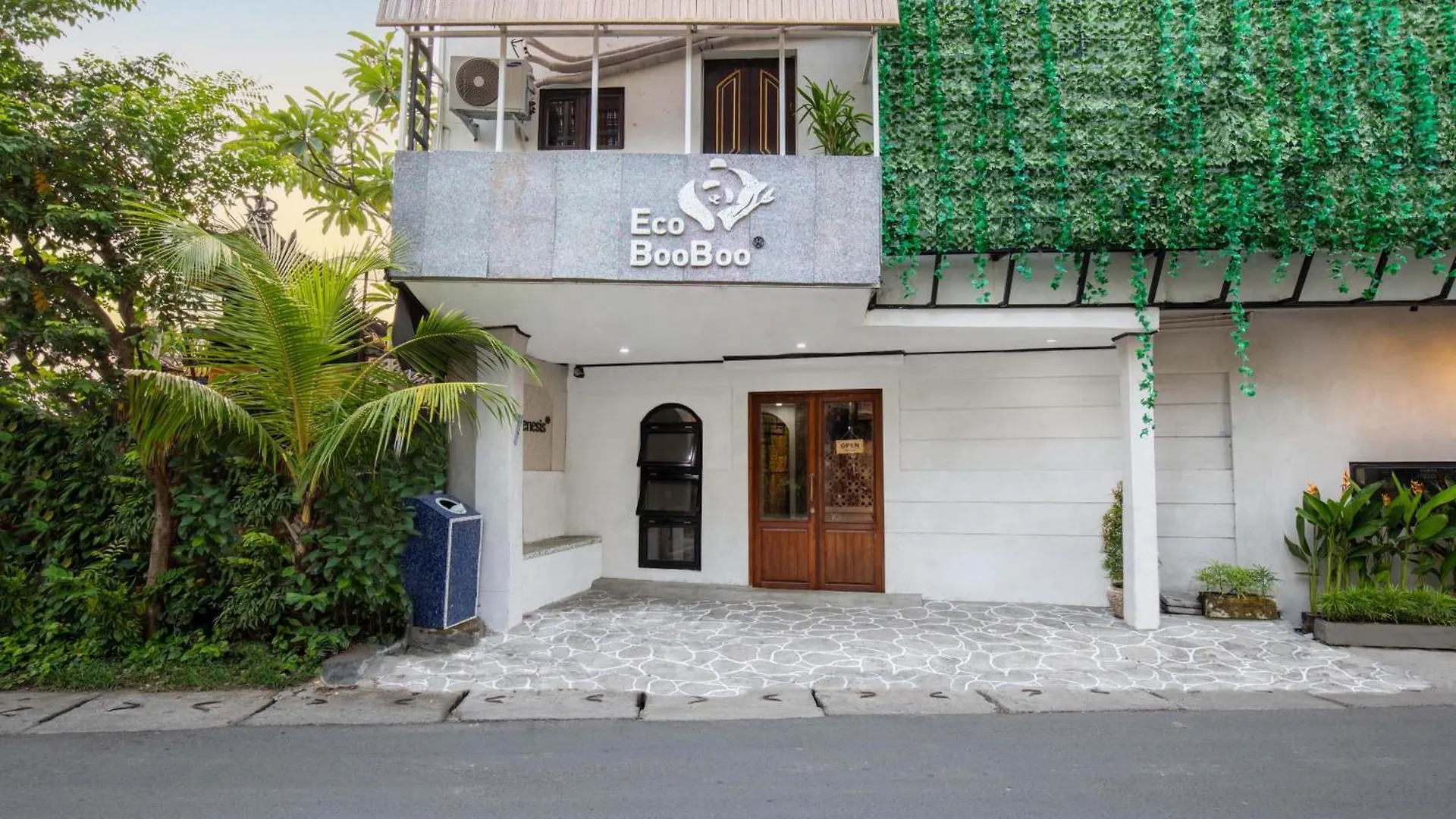 Guest house Eco Boo Boo - Green Genesis Jimbaran  Indonesia